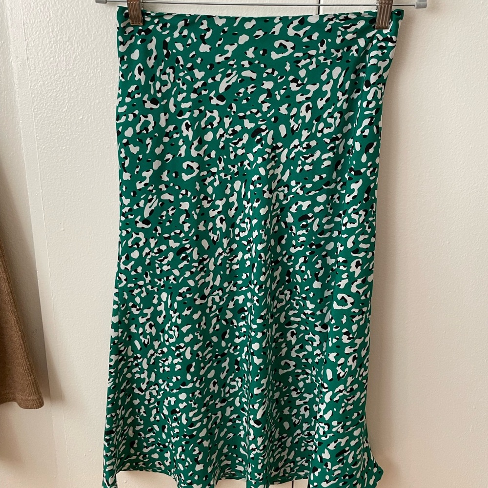 Midi skirt